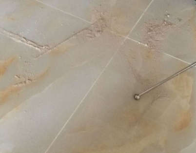 海口瓷砖空鼓维修公司分享粘合剂选择不当在瓷砖铺贴过程中可能导致以下问题